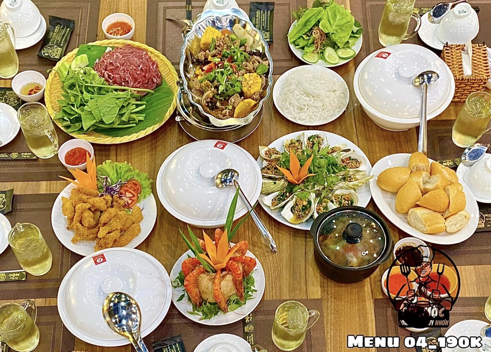 Thực đơn cơm tại nhà hàng Mr Mộc Quy Nhơn